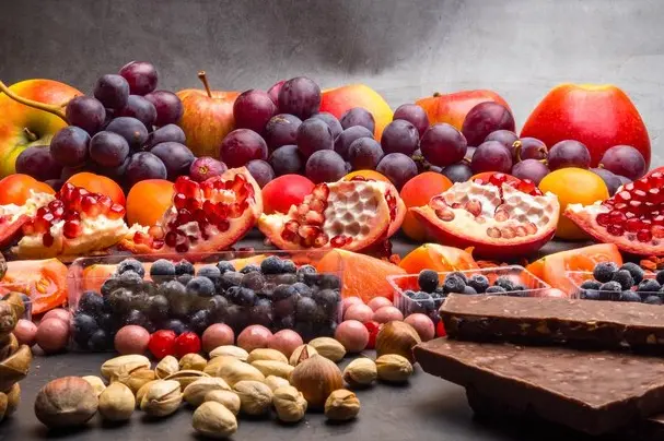 proanthocyanidins and resveratrol