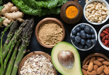 Are lutein-rich foods healthy?