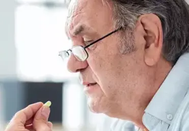 Is vitamin b12 cyanocobalamin safe?